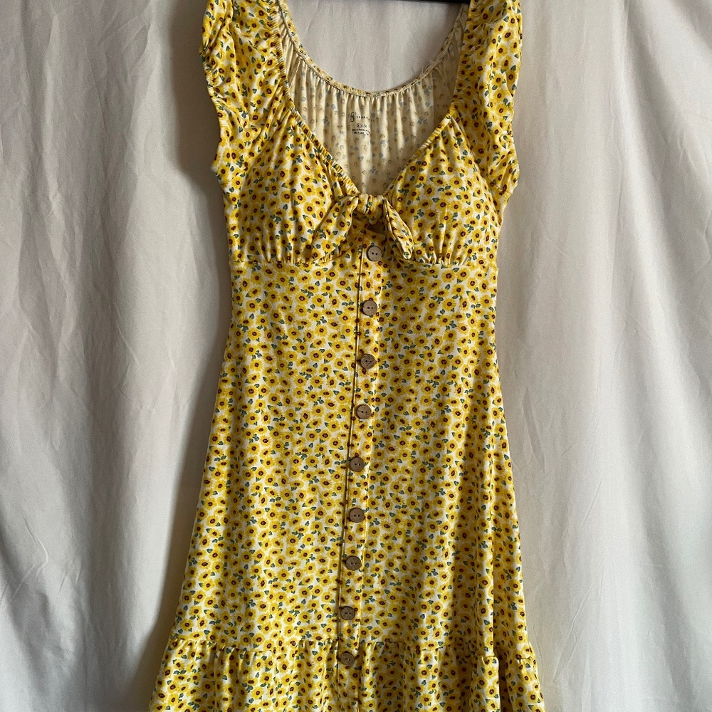 EUC No Boundaries Cap Sleeve Mini-Dress Size Small (3-5)
